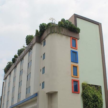 Hotel Falatehan Jakarta Exteriör bild