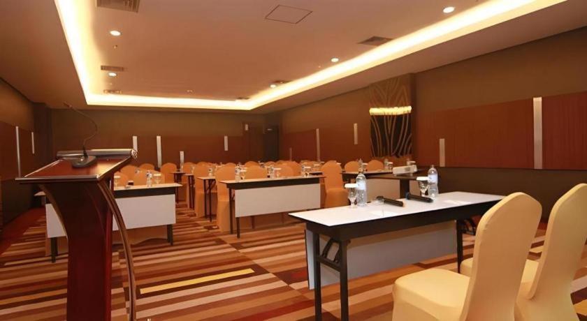 Hotel Falatehan Jakarta Exteriör bild