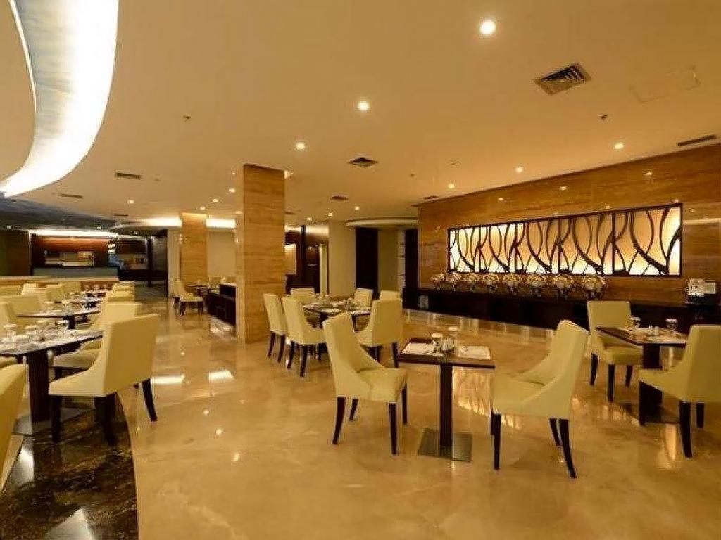 Hotel Falatehan Jakarta Exteriör bild